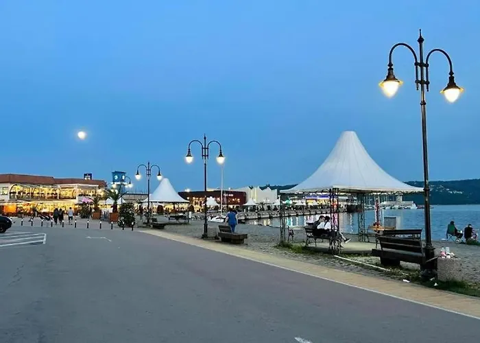 Cozy Apartment Warna